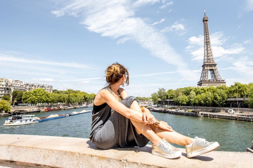 10 Tips For Summering in Paris (If You’ve Never Been To Paris)